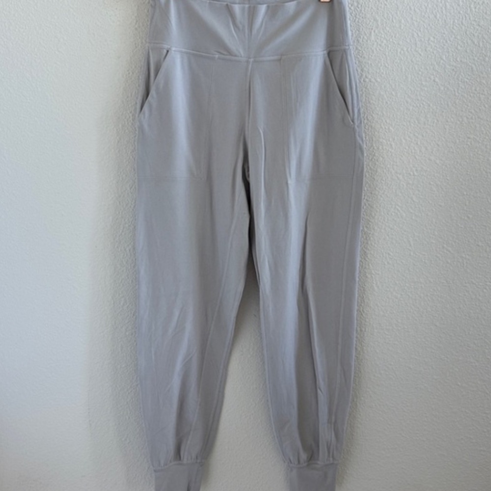 Lululemon Jogger Lilac